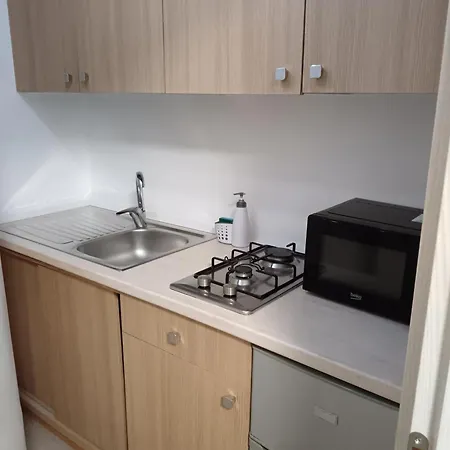 بيت ضيافة Cesaranum